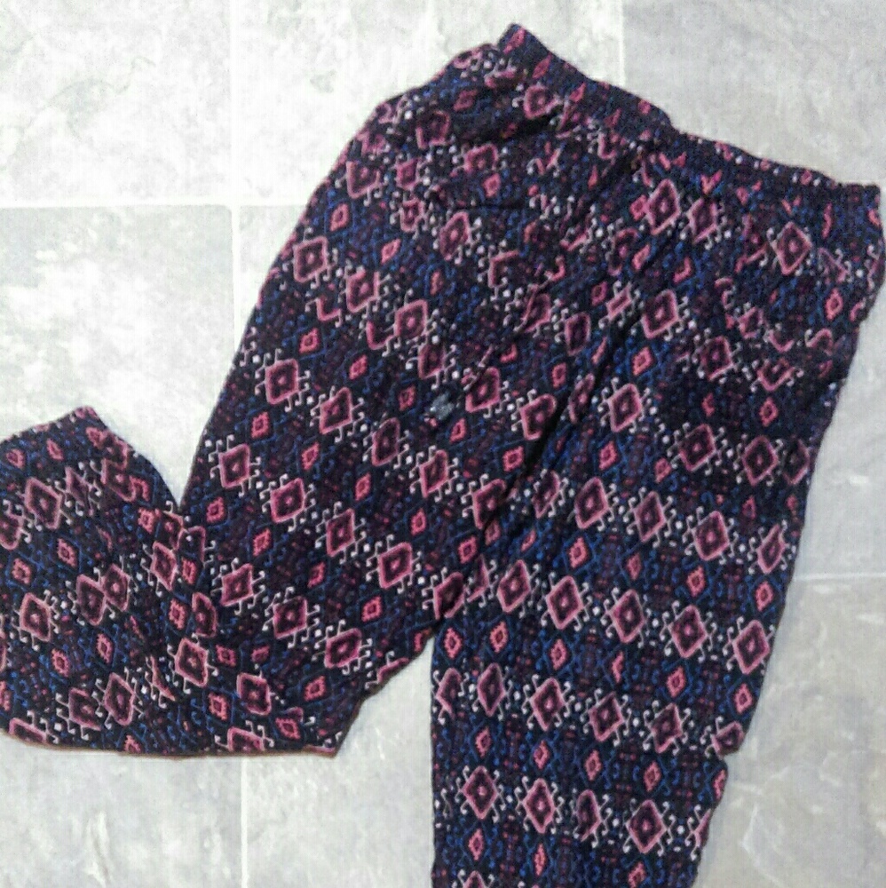 SOLD LAST CHANCE:Pattern pants